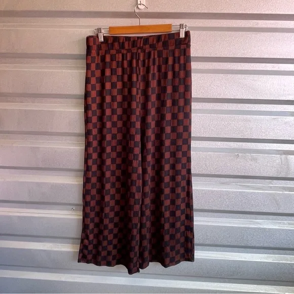 Dressed in LALA checkered wide leg pull on pant - Picture 1 of 5